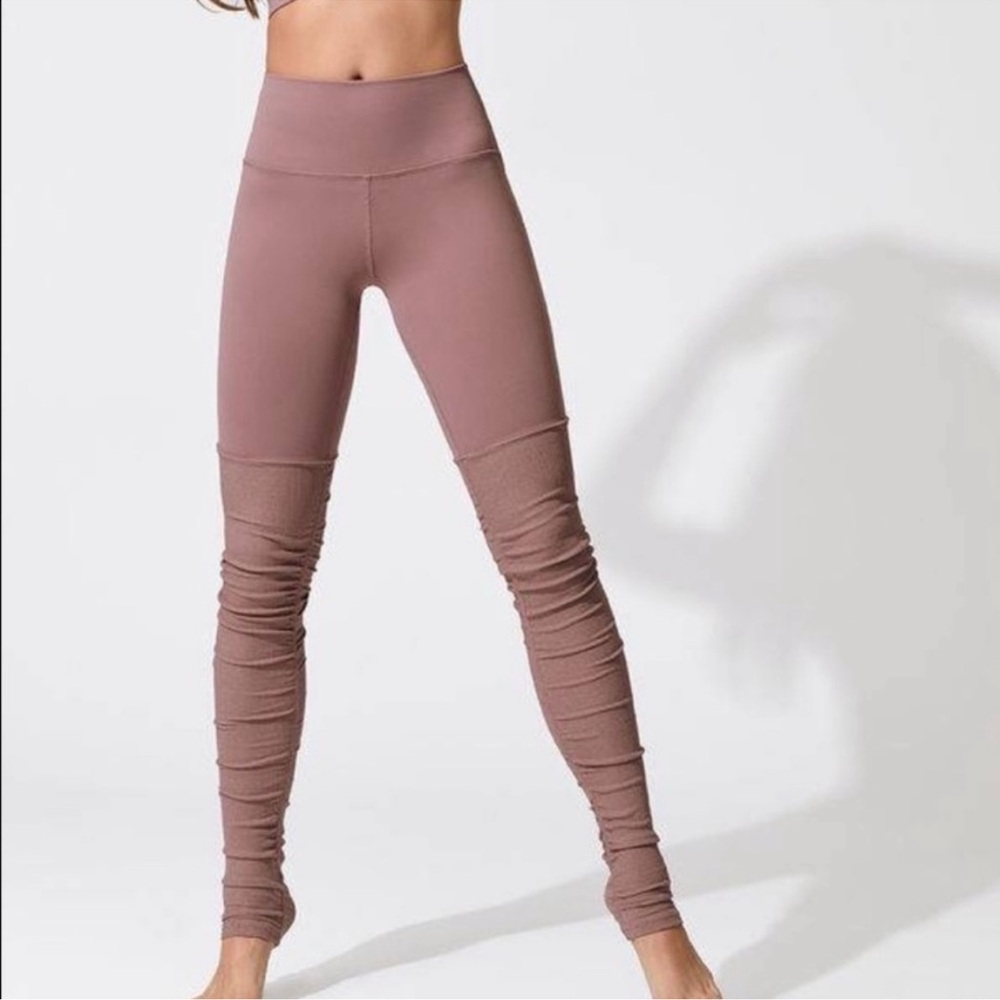 Alo Yoga High-Waist Goddess Ribbed Legging